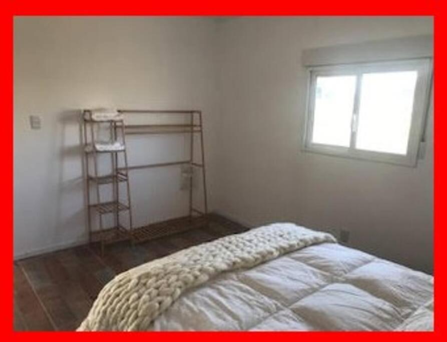 Comoda Casa Con Jardin En Колония дел Сакременто Екстериор снимка